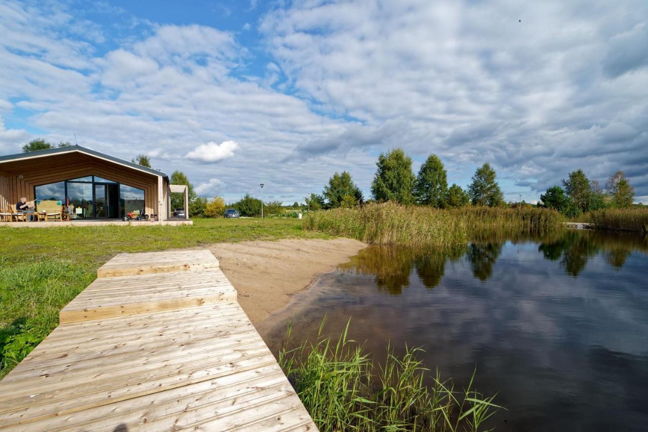 Lielpiles Villa Radzinciems Buitenkant foto
