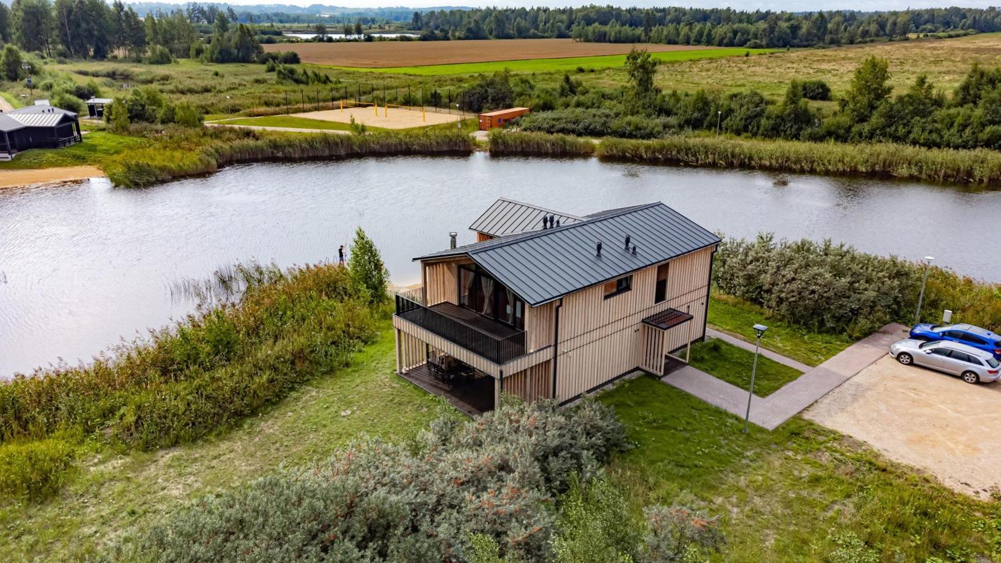 Lielpiles Villa Radzinciems Buitenkant foto